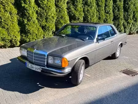 Mercedes-Benz Classe E E 230
