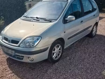 Renault Scénic 1.9 98