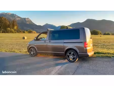 Volkswagen Transporter T5 2.0 TDI 140