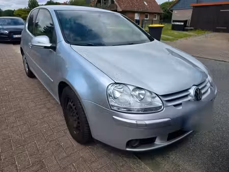 Volkswagen Golf 1.6 102