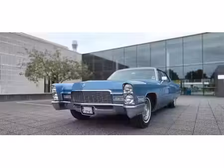 Cadillac Deville 
