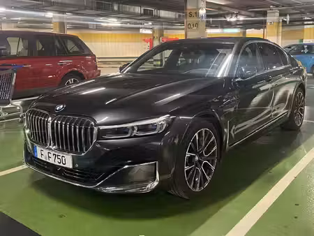 BMW Série 7 745e 3.0 394