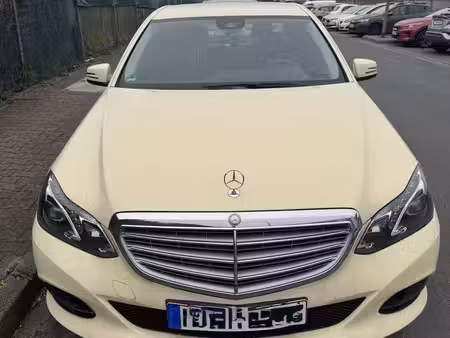 Mercedes-Benz Classe E E 200 2.1 136