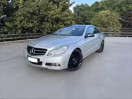 Mercedes-Benz Classe E E 250 2.1 150 Elegance