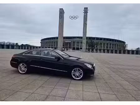Mercedes-Benz Classe E E 200 2.0 184 Sport