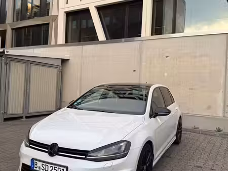Volkswagen Golf 1.4 TSI 122 R-Line