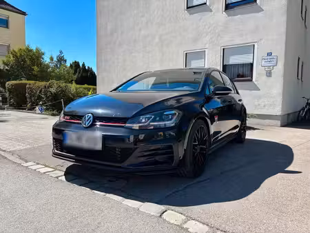 Volkswagen Golf GTI 2.0 245 Performance