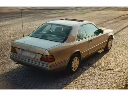 Mercedes-Benz Classe E E 220