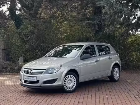 Opel Astra 1.4 90 Selection