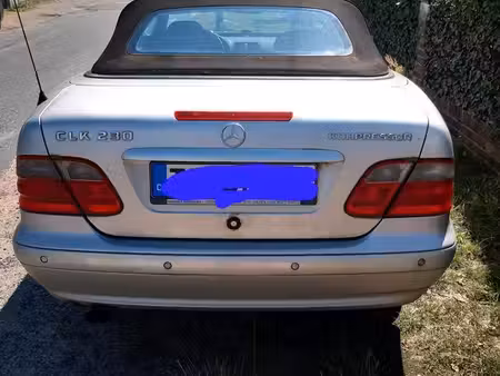 Mercedes-Benz CLK 230