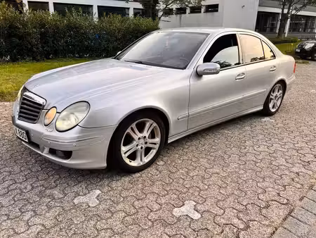Mercedes-Benz Classe E E 320