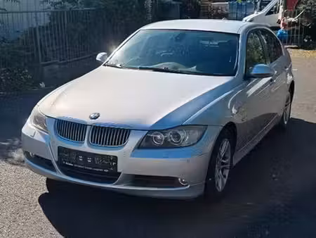 BMW Série 3 325i 218