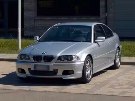 BMW Série 3 330i 3.0 231
