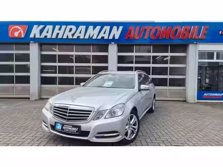 Mercedes-Benz Classe E E 200