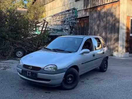 Opel Corsa 1.2 65 Edition 2000