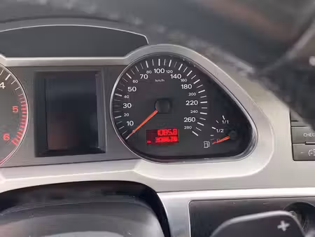 Audi A6 V6 2.7 TDI 190
