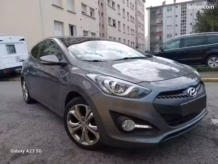 Hyundai i30 1.6 CRDi 110