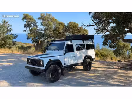 Land Rover Defender TD5 2.0 122