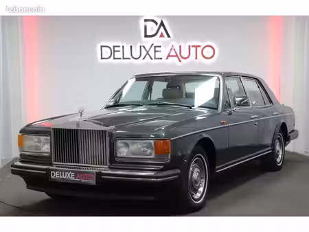 Rolls-Royce Silver Spirit