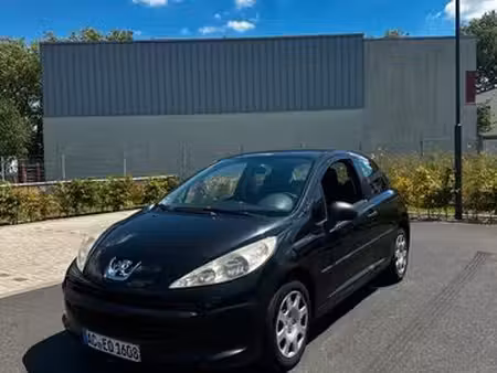 Peugeot 207 1.4 75