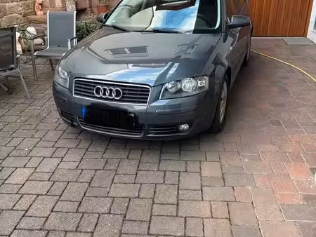 Audi A3 1.6 FSI 102