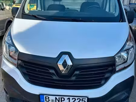 Renault Trafic dCi 145