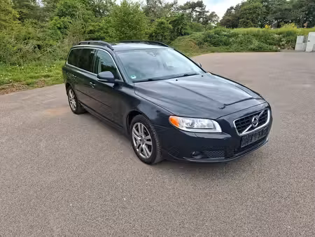 Volvo V70 D4