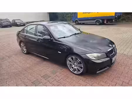 BMW Série 3 330i 3.0 258