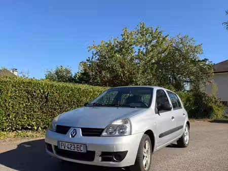 Renault Clio 1.2 75