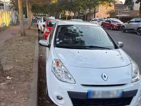 Renault Clio 1.2 75