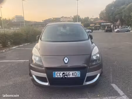 Renault Scénic dCi 130