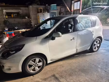 Renault Scénic dCi 130