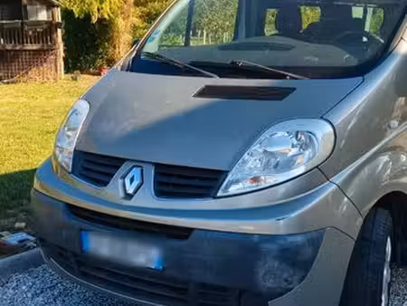 Renault Trafic 2.0 dCi 90