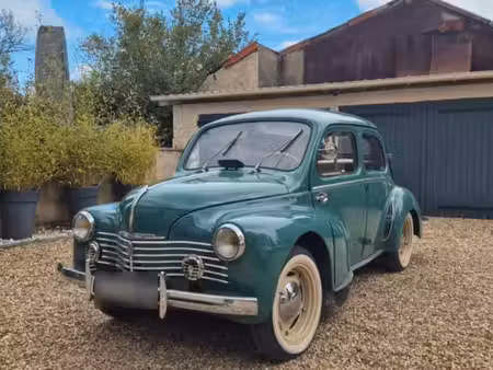 Renault 4CV