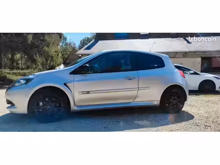 Renault Clio RS 2.0 203