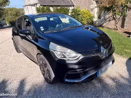 Renault Clio RS 1.6 T 200
