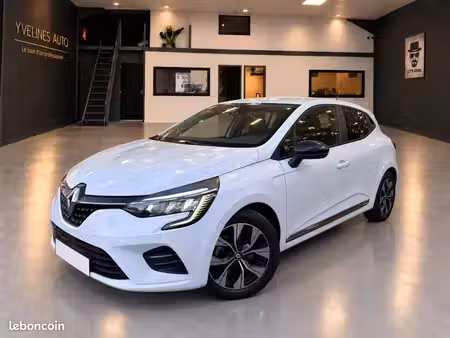 Renault Clio E-Tech 1.6 145 Evolution