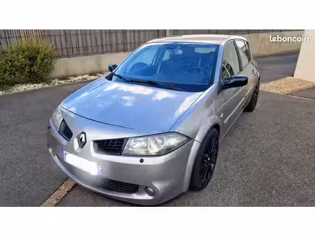 Renault Mégane 2.0 225 Luxe