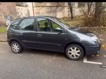 Renault Scénic 1.6 dCi 110