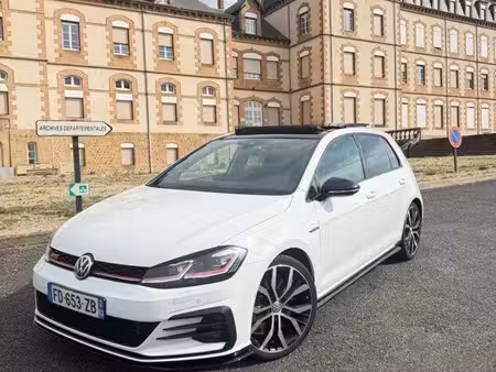 Volkswagen Golf GTI 2.0 Performance