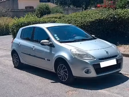 Renault Clio 1.2 75