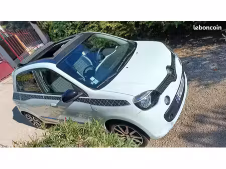 Renault Twingo La Parisienne