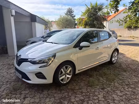 Renault Clio E-Tech 1.6 145