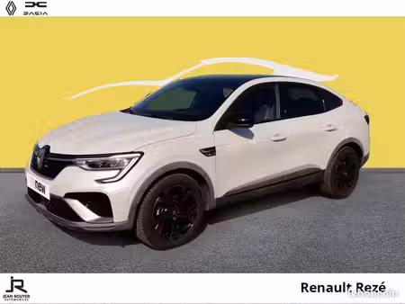 Renault Arkana E-Tech 1.6 145 RS Line