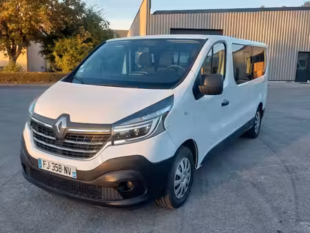 Renault Trafic dCi 145