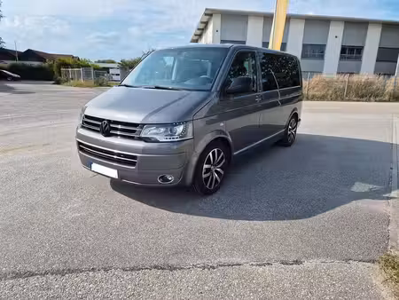 Volkswagen Transporter T5 2.0 TDI 180