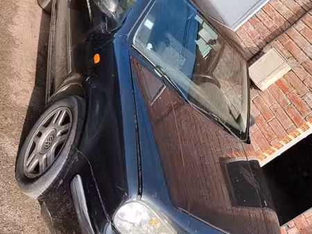 Volkswagen Golf 1.9 TDI 110