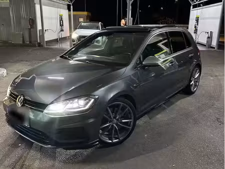 Volkswagen Golf R 2.0 TSI 310 4Motion