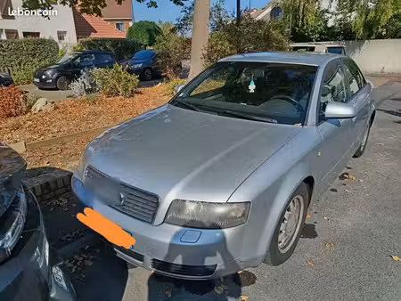 Audi A4 V6 2.5 TDI 155
