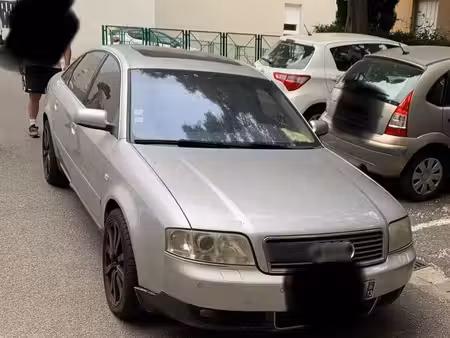 Audi A6 V6 3.0 220